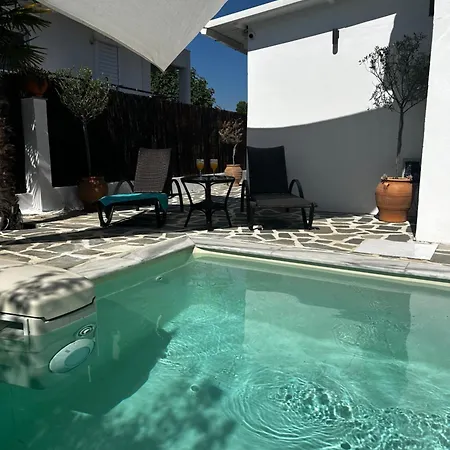 Shadas With Pool & Jacuzzi Perfect Hospitality Villa *