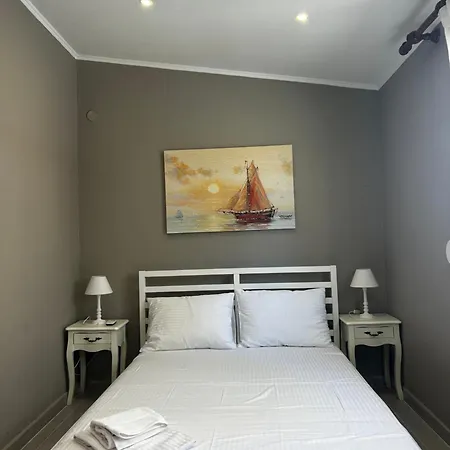 Shadas With Pool & Jacuzzi Perfect Hospitality Villa Nea Iraklia