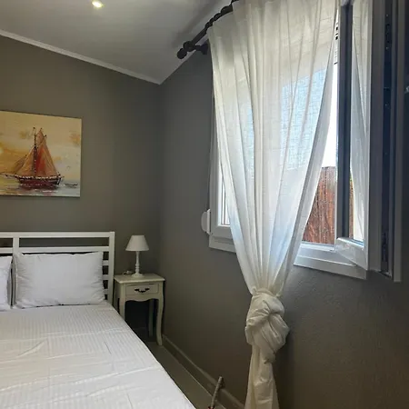Villa Shadas With Pool & Jacuzzi Perfect Hospitality Nea Iraklia