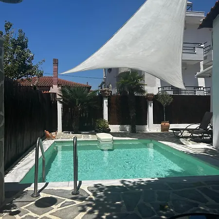 Villa Shadas With Pool & Jacuzzi Perfect Hospitality