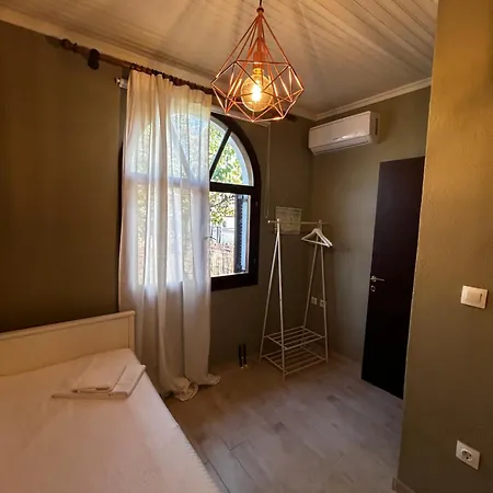 Shadas With Pool & Jacuzzi Perfect Hospitality Villa Nea Iraklia