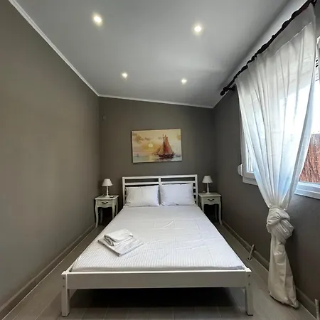 Shadas With Pool & Jacuzzi Perfect Hospitality * Nea Iraklia