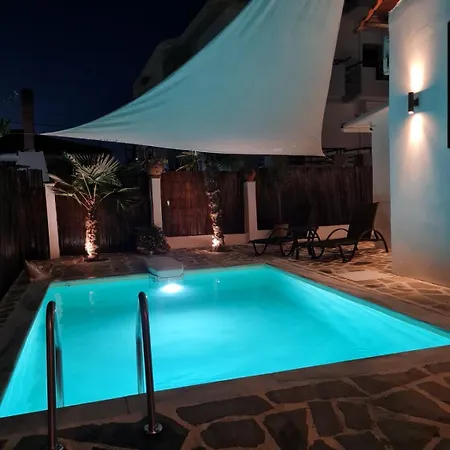 Villa Shadas With Pool & Jacuzzi Perfect Hospitality *